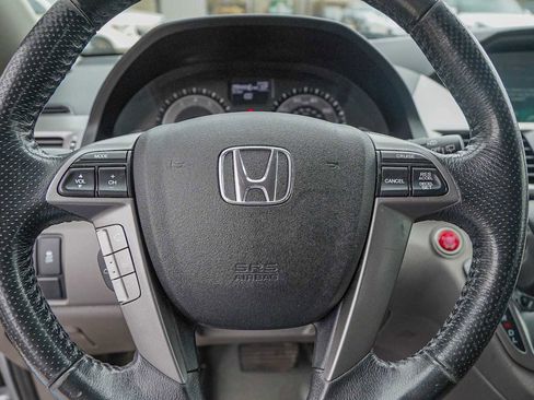 Used 2015 Honda Odyssey EX-L image 12