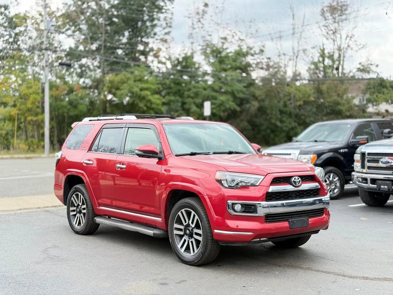 Used 2014 Toyota 4Runner Limited AWD/4WD image 4