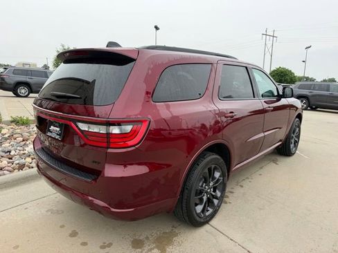 Used 2025 Dodge Durango GT w/ Blacktop Package AWD/4WD image 6