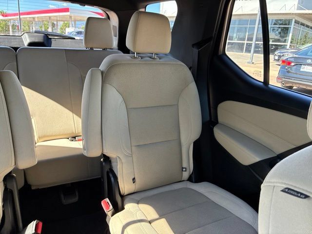Used 2022 Chevrolet Traverse LT AWD/4WD image 21