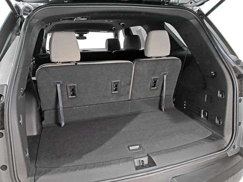 Used 2023 Chevrolet Traverse LS w/ Safety Package AWD/4WD image 8
