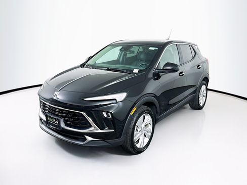 Used 2025 Buick Encore GX Preferred FWD image 3