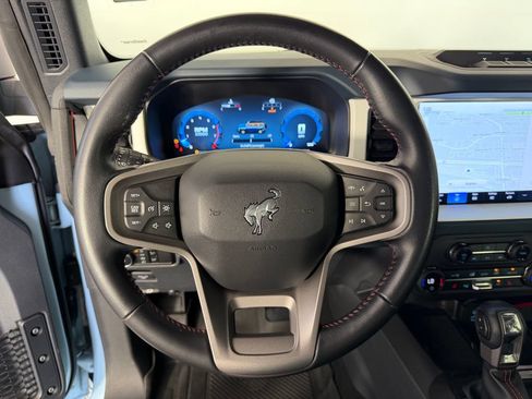 Used 2025 Ford Bronco Heritage Edition AWD/4WD image 12