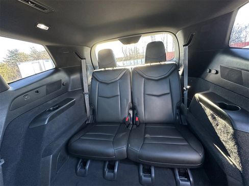 Used 2024 Cadillac XT6 Sport image 28