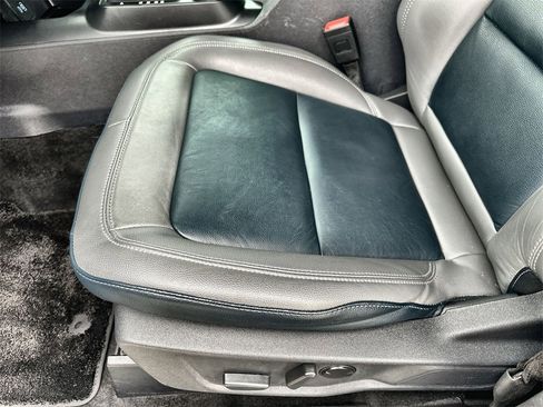 Used 2024 Ford Bronco Outer Banks image 25