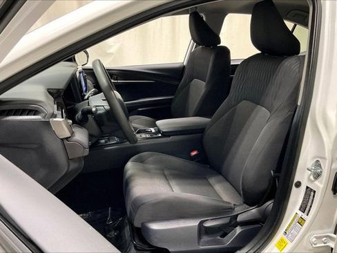 Certified 2025 Toyota Camry LE image 26