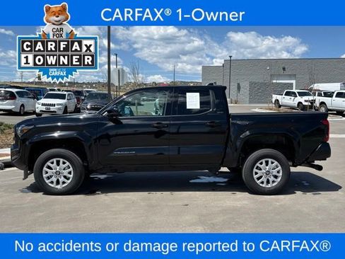 Used 2026 Toyota Tacoma SR5 w/ SR5 Upgrade Package AWD/4WD image 2