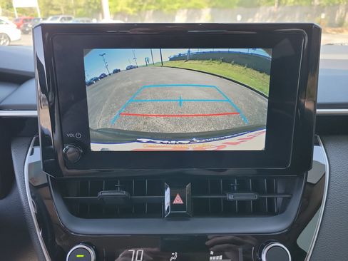 Used 2024 Toyota Corolla LE image 13