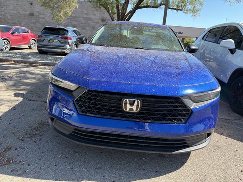 Used 2023 Honda Accord Sport image 2