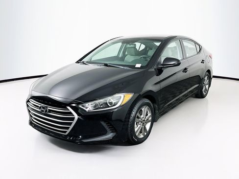 Used 2018 Hyundai Elantra SEL FWD image 3