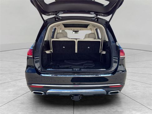 Used 2022 Mercedes-Benz GLS 450 4MATIC image 28