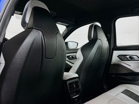 Used 2022 BMW M3 Executive 6-Speed Manual w/ M Carbon Exterior Package image 24