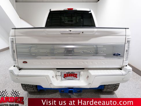 Used 2017 Ford F350 Platinum w/ Platinum Ultimate Package image 4