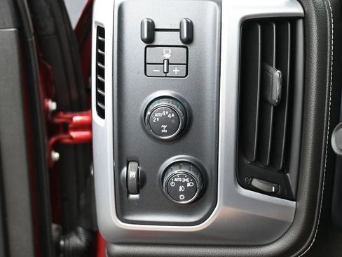 Used 2018 GMC Sierra 1500 SLT w/ SLT Premium Package image 14