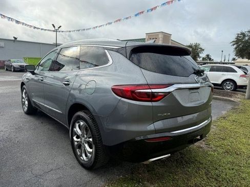 Used 2018 Buick Enclave Avenir w/ Avenir Technology Package image 5