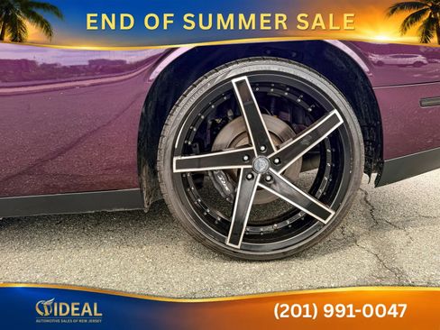 Used 2021 Dodge Challenger R/T Scat Pack w/ Dynamics Package RWD image 29