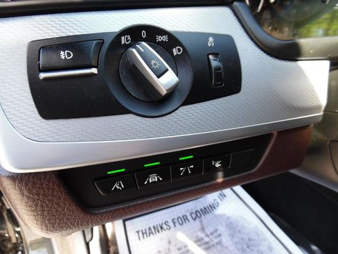 Used 2015 BMW 535i xDrive Sedan AWD/4WD image 18