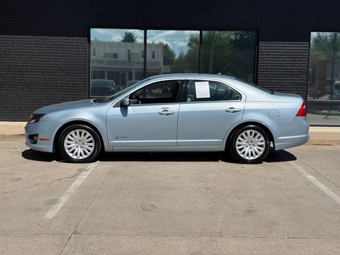 Used 2011 Ford Fusion Hybrid FWD image 16