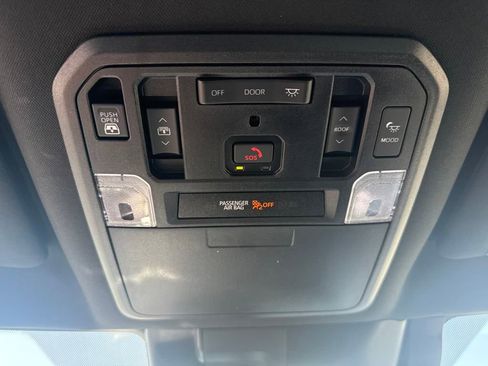 Used 2024 Toyota Tundra Capstone AWD/4WD image 30