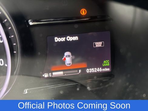 Used 2021 Honda HR-V EX-L image 1