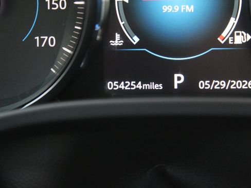Used 2020 Jaguar F-PACE Premium AWD/4WD image 14
