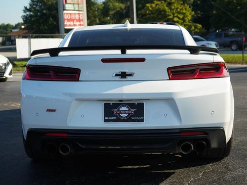 Used 2017 Chevrolet Camaro SS RWD image 19