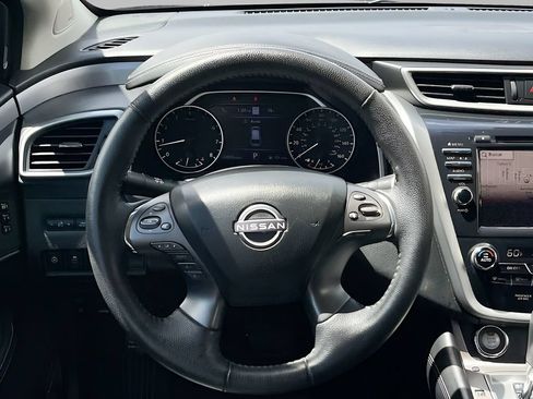 Used 2024 Nissan Murano SL FWD image 11