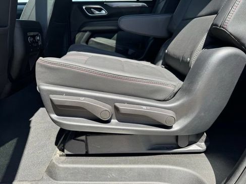 Used 2023 Chevrolet Suburban RST w/ Luxury Package AWD/4WD image 8