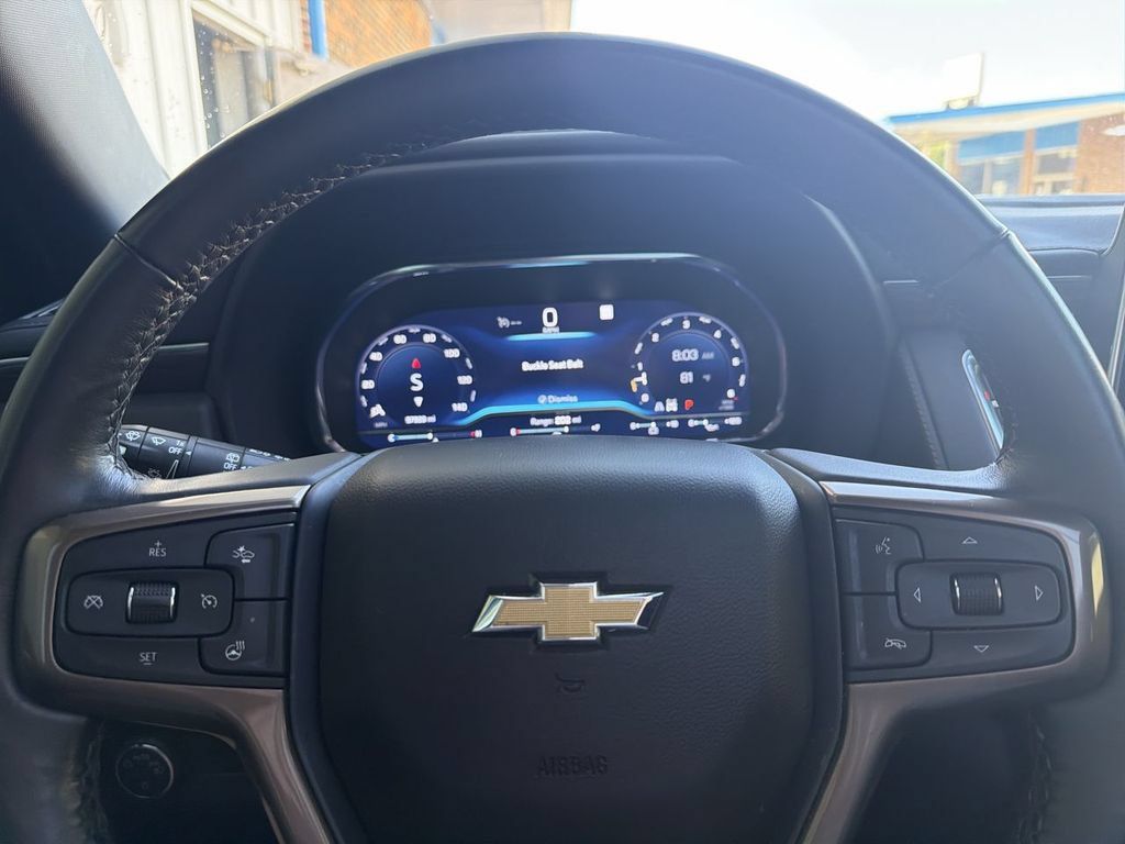 Used 2023 Chevrolet Tahoe High Country AWD/4WD image 11