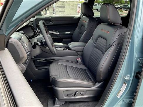 New 2026 Nissan Pathfinder Rock Creek image 7