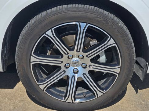 Used 2021 Volvo XC60 T5 Inscription w/ Advanced Package FWD image 9
