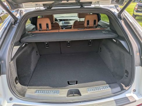 Used 2023 Cadillac XT4 Sport FWD image 13
