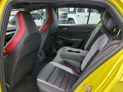 Used 2022 Volkswagen GTI Autobahn FWD image 18