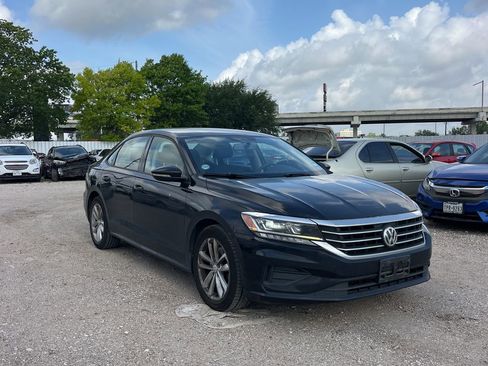 Used 2020 Volkswagen Passat 2.0T S image 1