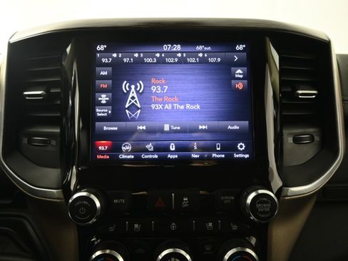 Used 2020 RAM 2500 Laramie image 27