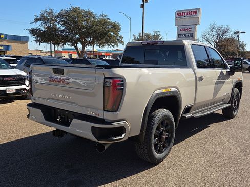 New 2026 GMC Sierra 2500 AT4 w/ AT4 Premium Plus Package image 4