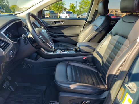 Used 2019 Ford Edge SEL w/ Equipment Group 201A AWD/4WD image 18