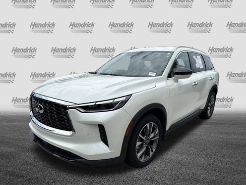 Used 2023 INFINITI QX60 Luxe w/ Cargo Package FWD image 5