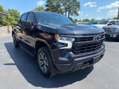 Used 2023 Chevrolet Silverado 1500 RST AWD/4WD image 6