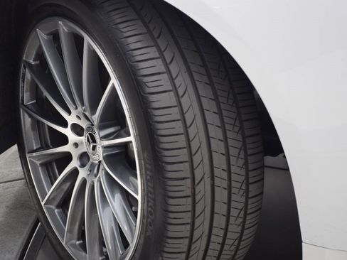 Certified 2025 Mercedes-Benz S 580 4MATIC Sedan image 3