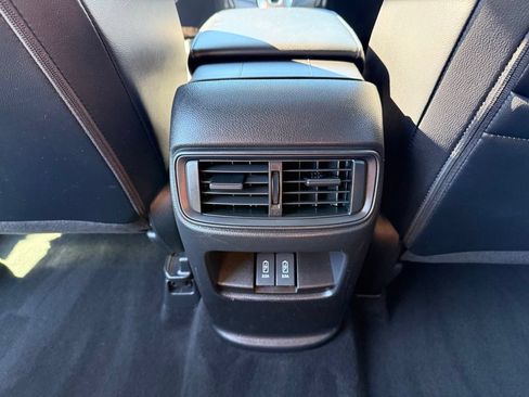 Used 2018 Honda CR-V EX-L image 17