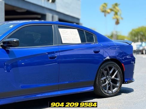 Used 2021 Dodge Charger R/T w/ Plus Group RWD image 3