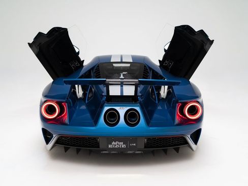 Used 2019 Ford GT RWD image 83