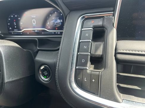 Used 2023 Chevrolet Tahoe LT w/ Luxury Package AWD/4WD image 30