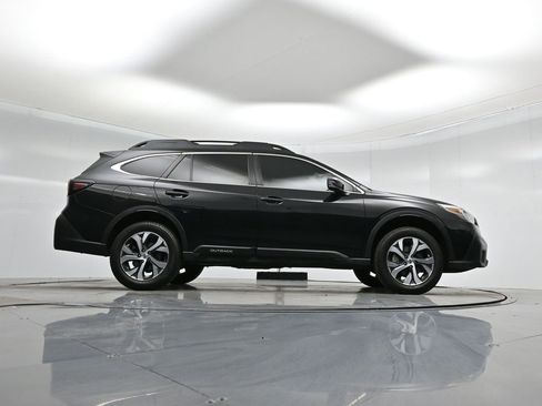 Used 2020 Subaru Outback Limited w/ Tech Package 2 image 38