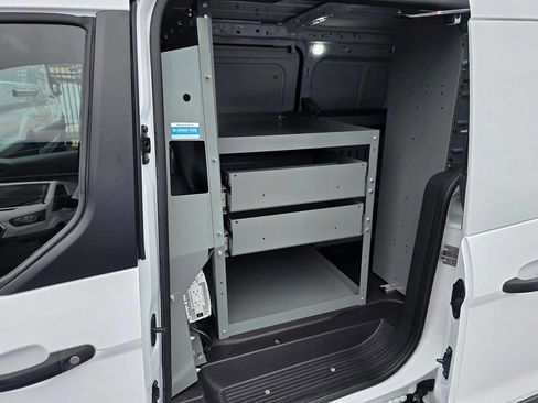 Used 2018 Ford Transit Connect XL image 13