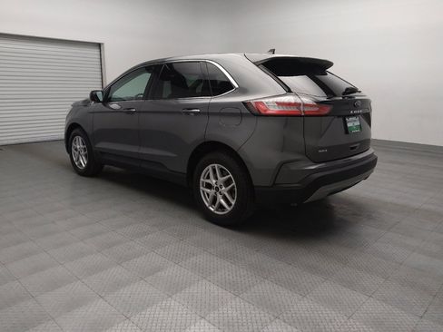 Used 2023 Ford Edge SEL image 5