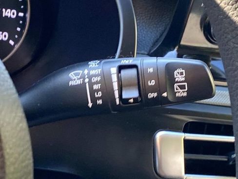 Used 2023 Kia Seltos LX AWD/4WD image 22