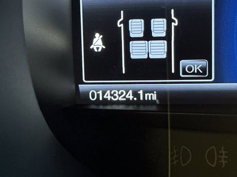 Used 2022 Ford Edge Titanium w/ Equipment Group 301A image 27