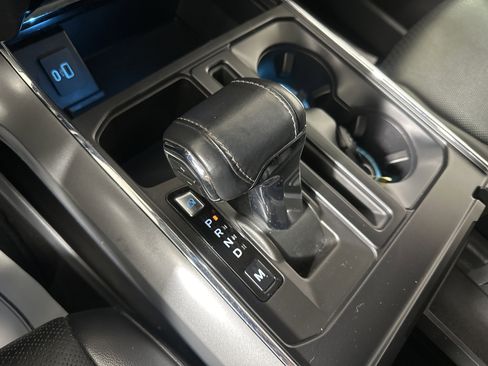 Used 2021 Ford F150 Lariat AWD/4WD image 22